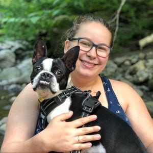 Meet your Posher, Joanie